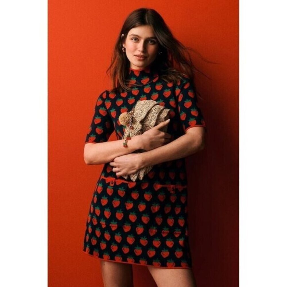 NWT Size M - Anthropologie The Annalise Mock Neck Mini Sweater Dress